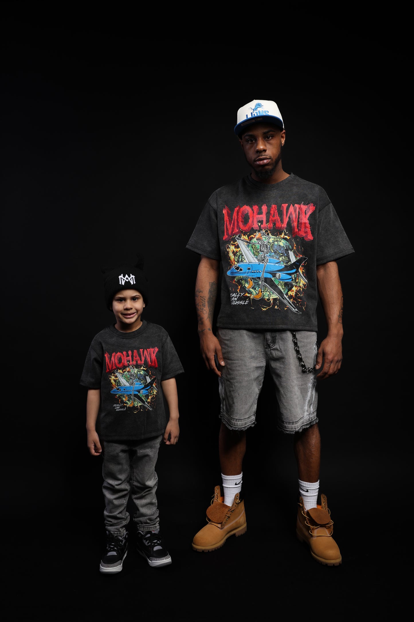 Vintage Mohawk Worldwide Cropped Tee